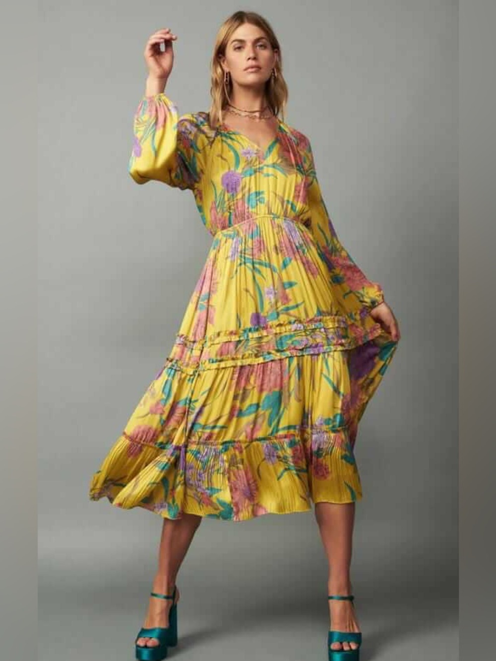 Current Air Marigold V-Neck Anthropologie Floral Tiered Midi Dress Medium